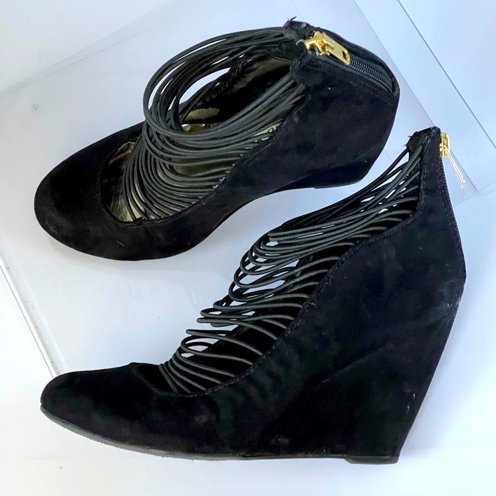 H&M Womens Black Leather Strappy Sandals Heels Stiletto Formal Dress Shoes, Sz 7